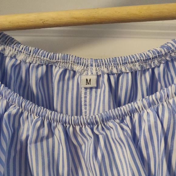 Pinstripe off the shoulder romper - Picture 3 of 4